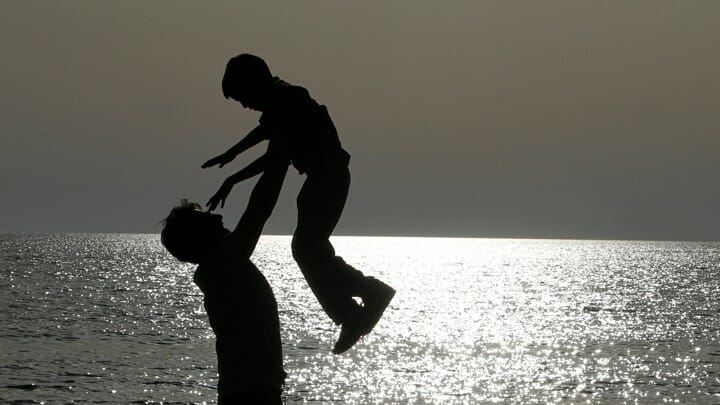 What Kids Learn From Hearing Family Stories