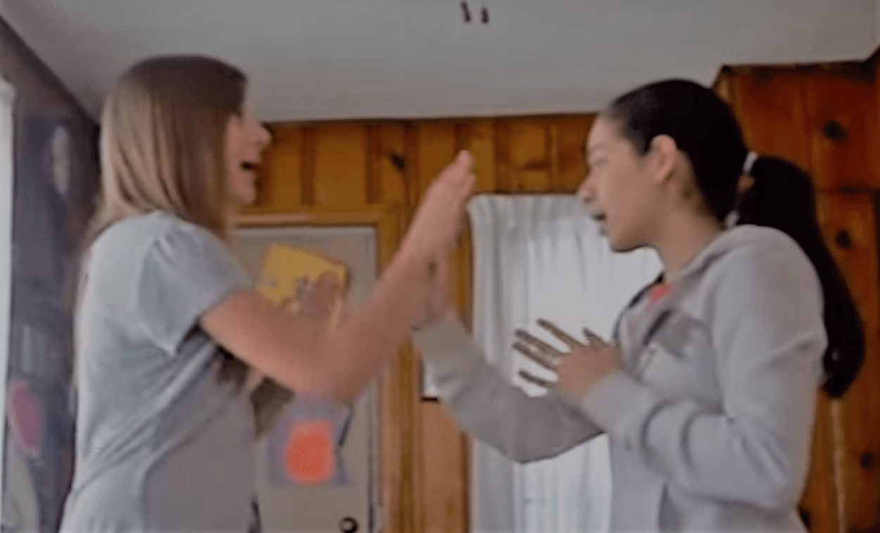 Clapping Song | Miss Susie Had A Steamboat