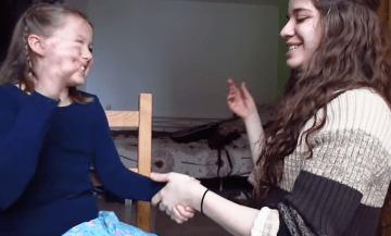 Clapping Song | Apple On A Stick