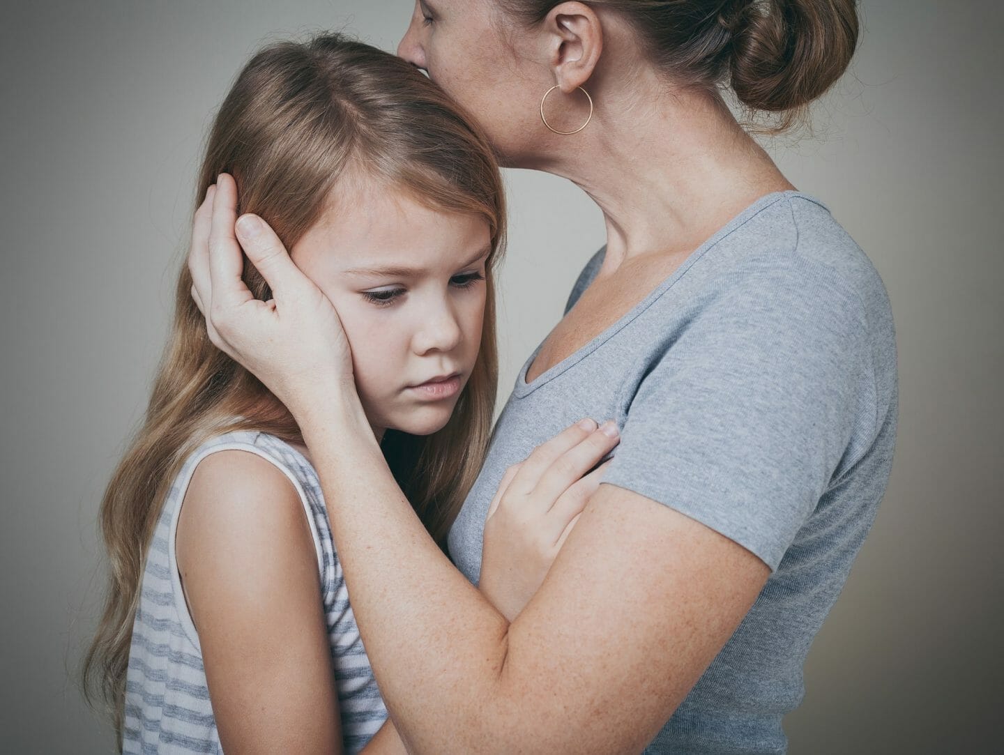 in-brief-treating-mom-s-depression-benefits-her-children-mgh-center