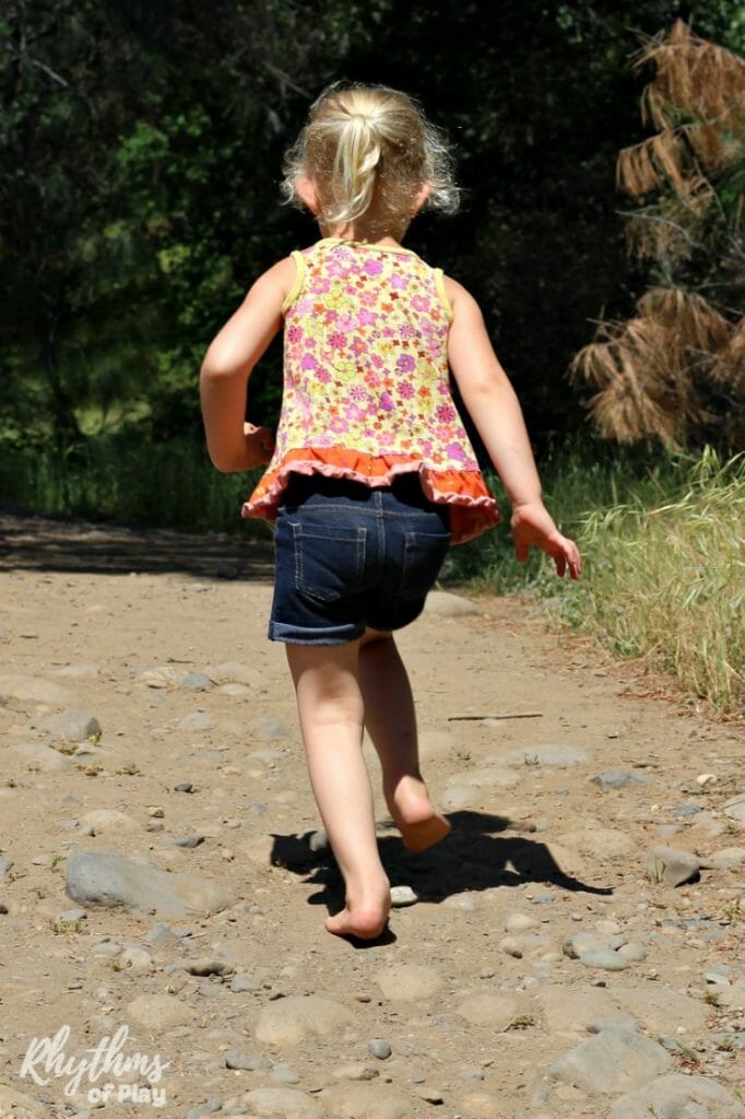 Barefoot Health Benefits: 8 Reasons I Allow my Child to go Barefoot
