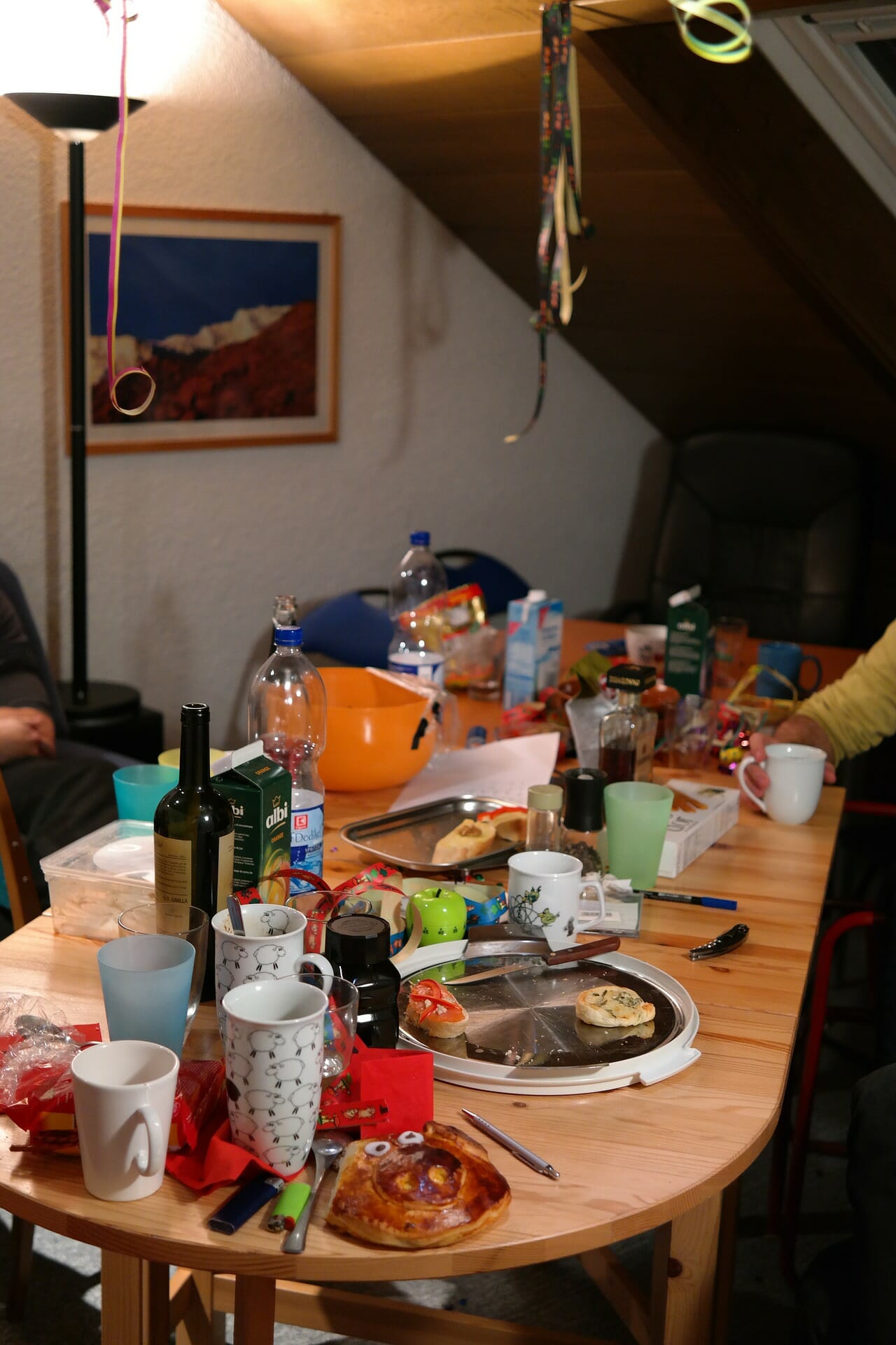 The Unbearable Heaviness of Clutter