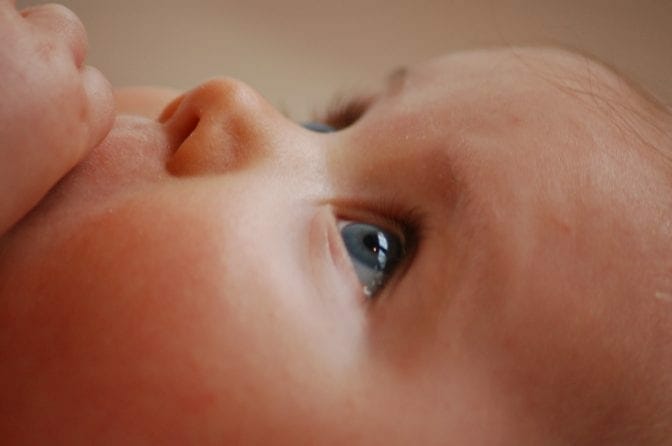 Babies who hear two languages at home develop advantages in attention