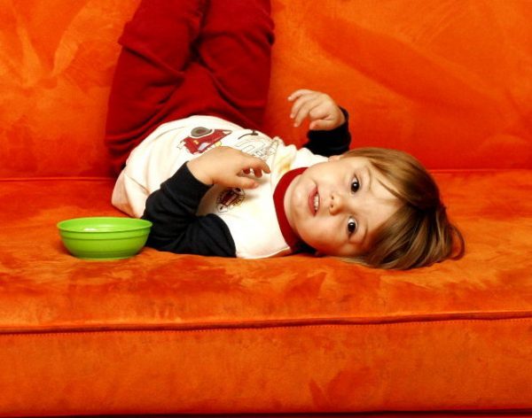 Stop Entertaining Your Toddler (In 3 Steps)