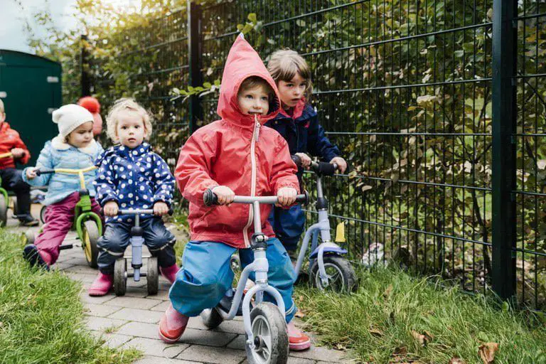 The 6 Types of Play: How Your Kids Learn & Grow in Early Childhood